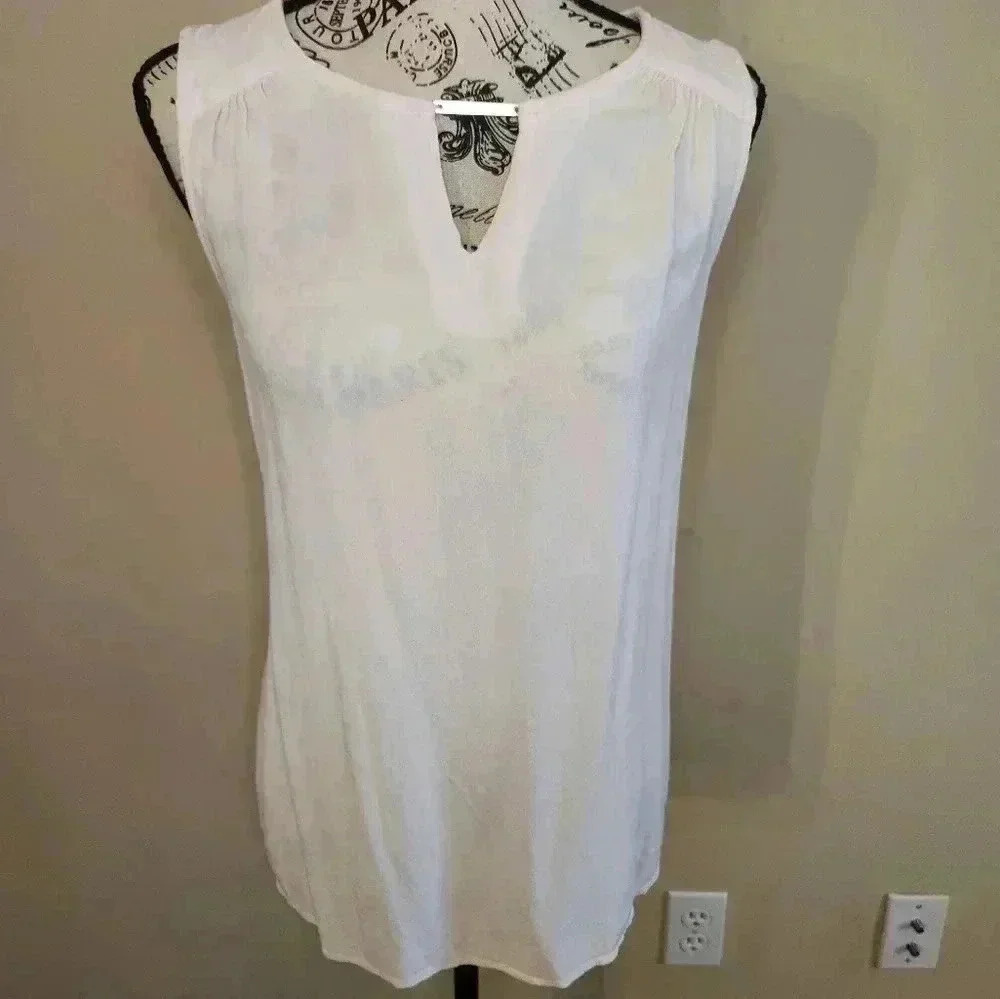 Torrid Baby Pink blouse, size 00x - Picture 4 of 12